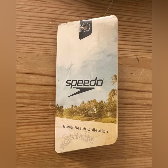 Women’s Speedo Floral One-piece Swimsuit NWT - Picture 3 of 7